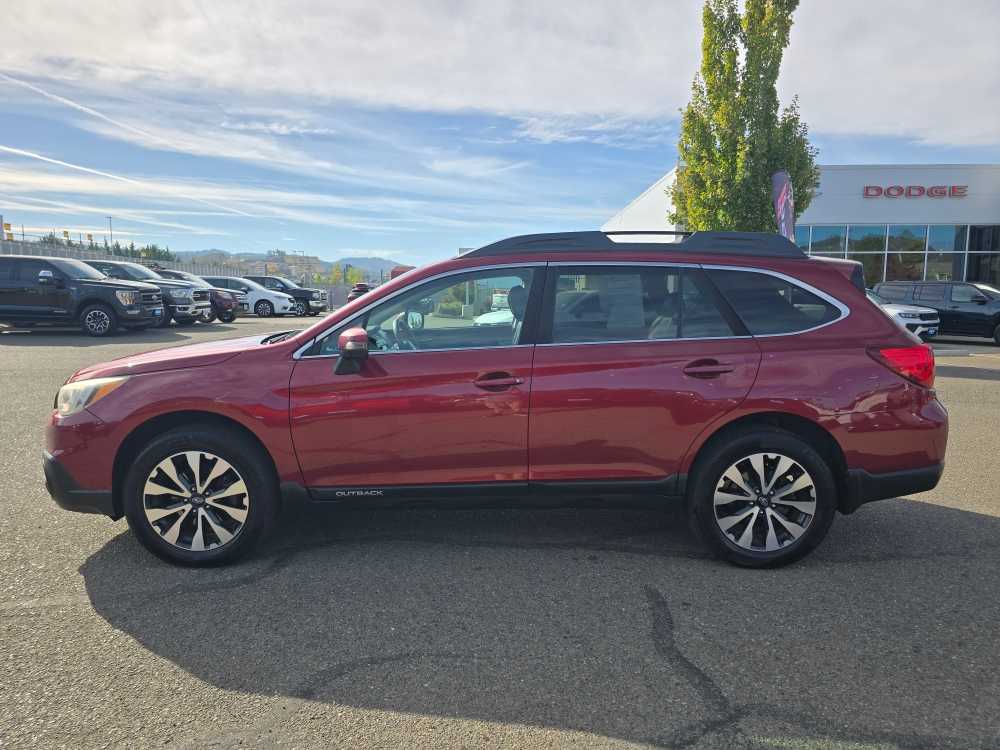 Used 2017 Subaru Outback Limited with VIN 4S4BSANC5H3353321 for sale in Roseburg, OR