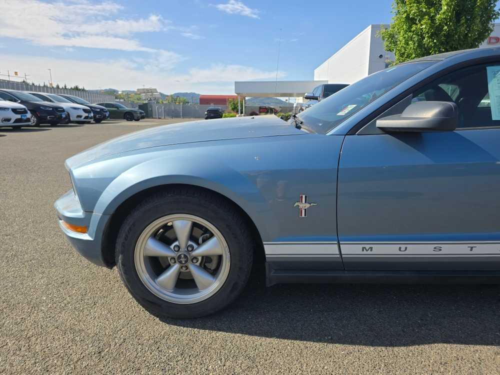 Thumbnail: 2007 Ford Mustang - 12