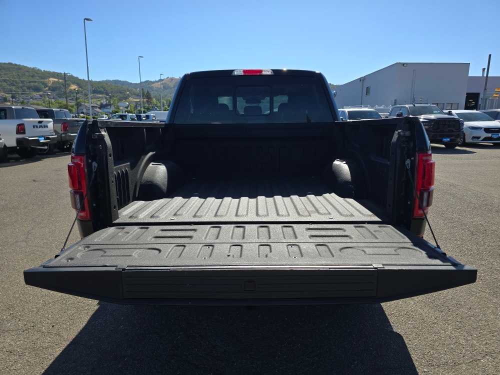Thumbnail: 2016 Ford F-150 - 18