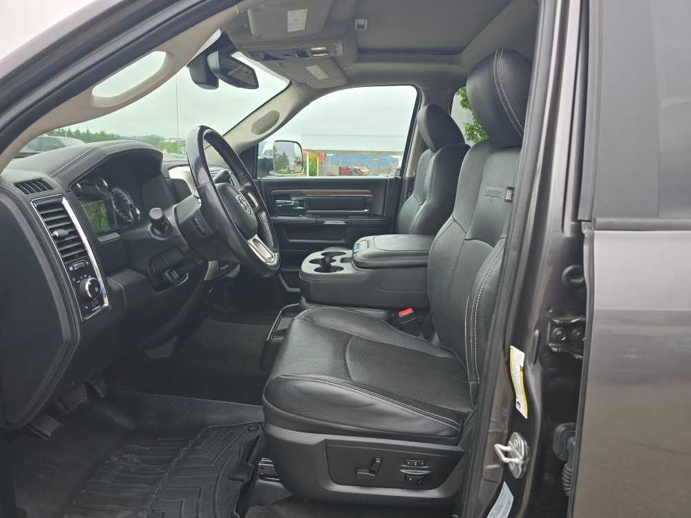 Thumbnail: 2017 RAM 3500 - 9