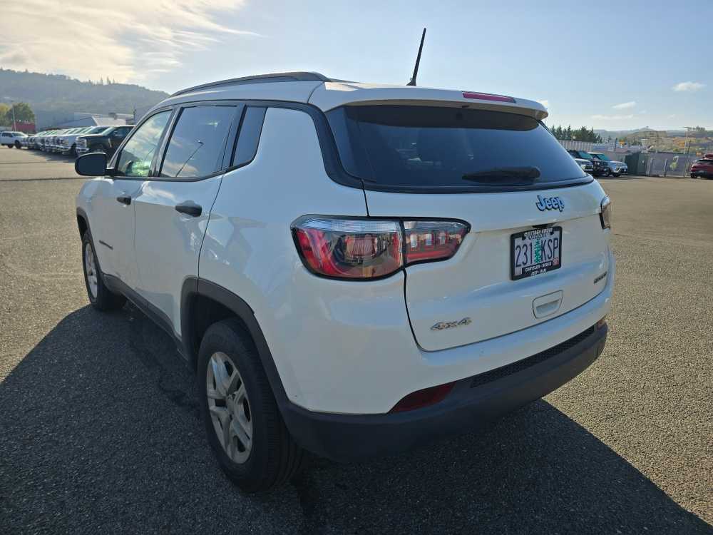 Used 2018 Jeep Compass Sport with VIN 3C4NJDAB2JT191015 for sale in Roseburg, OR