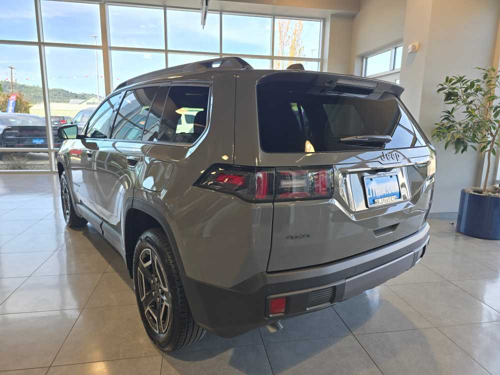 Thumbnail: 2026 Jeep Cherokee - 3