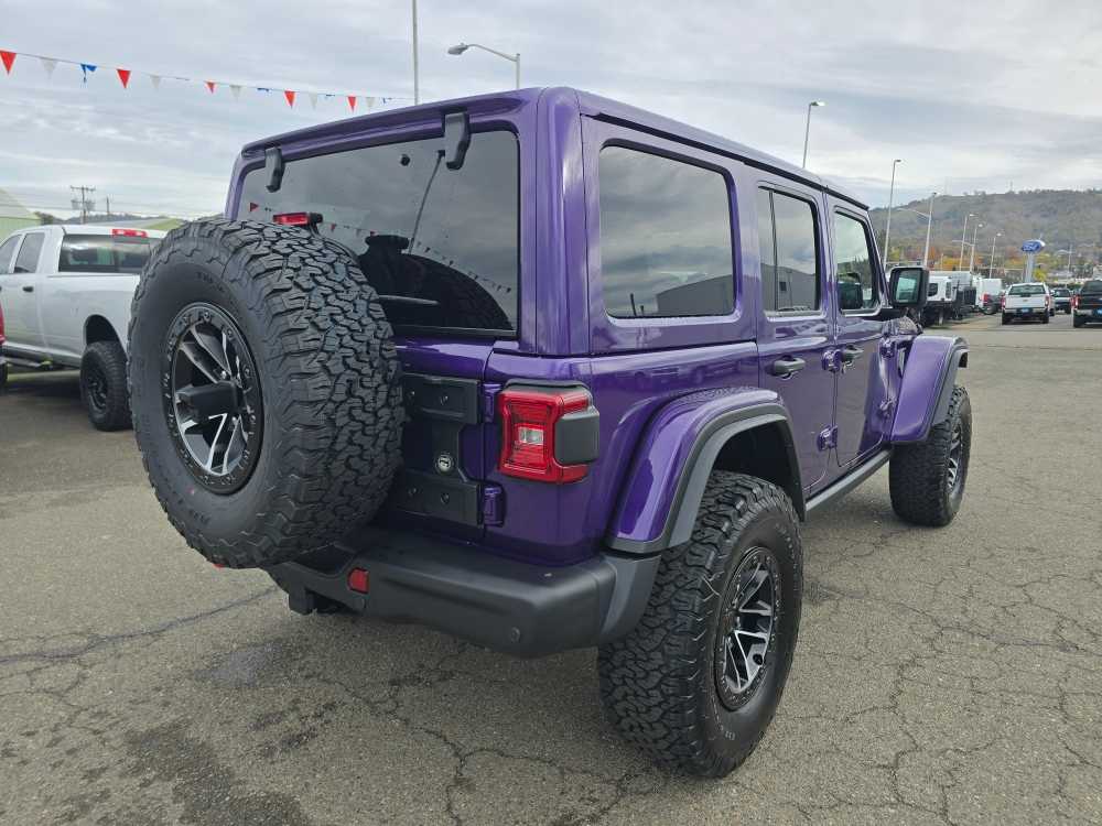 Thumbnail: 2026 Jeep Wrangler - 5