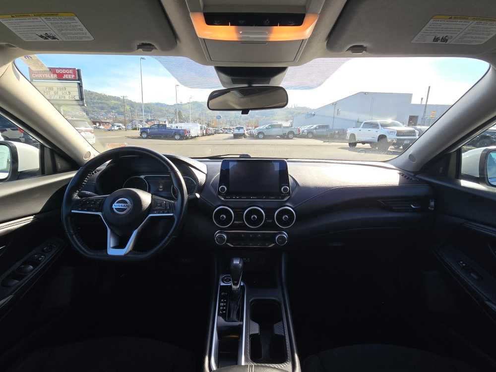 Thumbnail: 2023 Nissan Sentra - 15