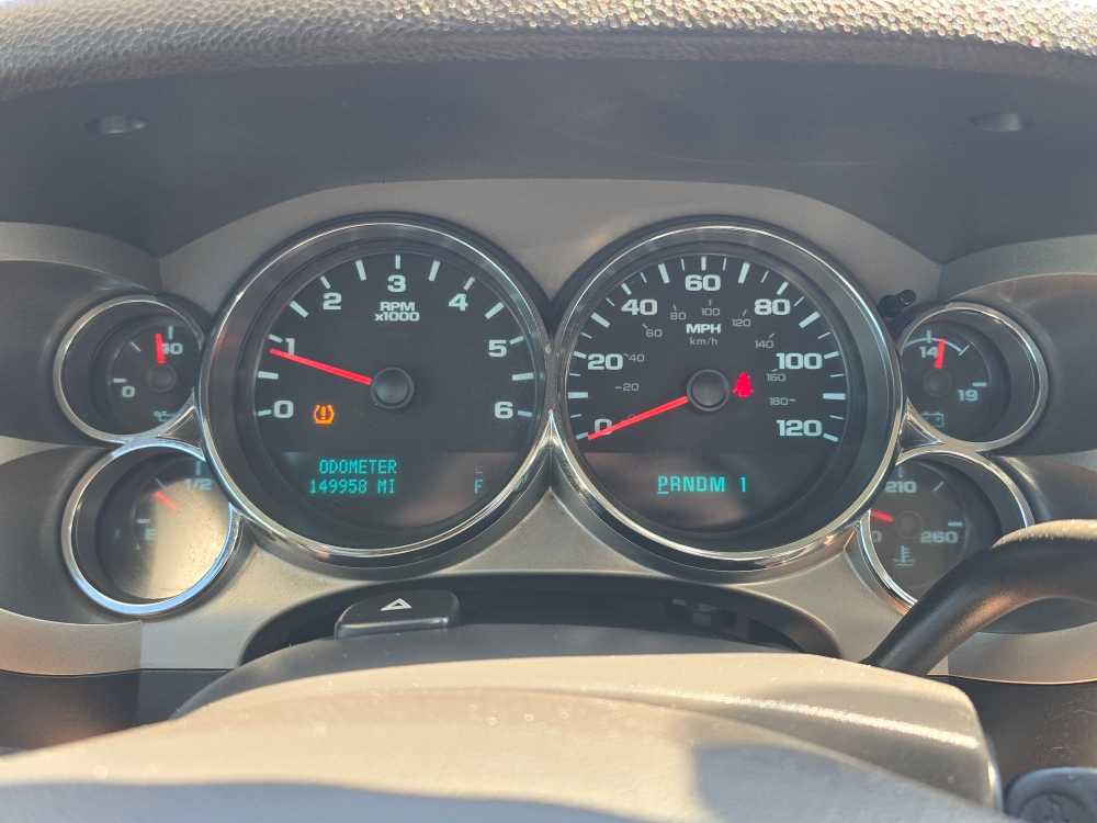 Thumbnail: 2011 Chevrolet Silverado 2500 - 22