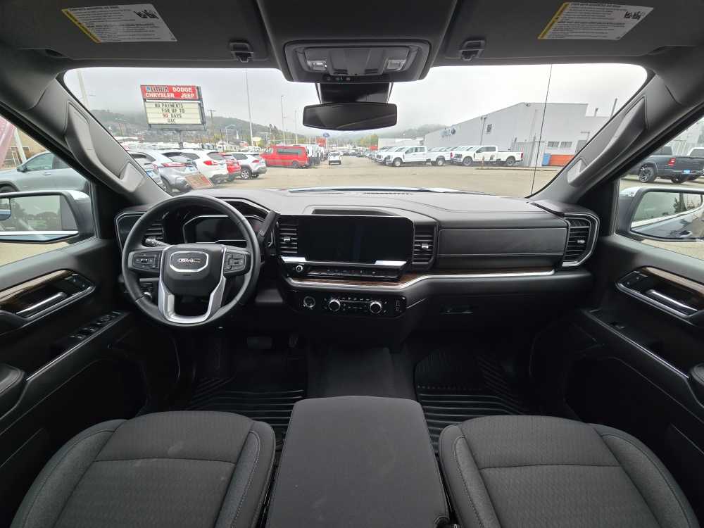 Thumbnail: 2024 GMC Sierra 1500 - 16