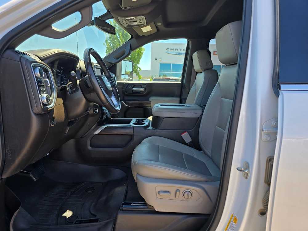 Thumbnail: 2021 GMC Sierra 3500 - 9