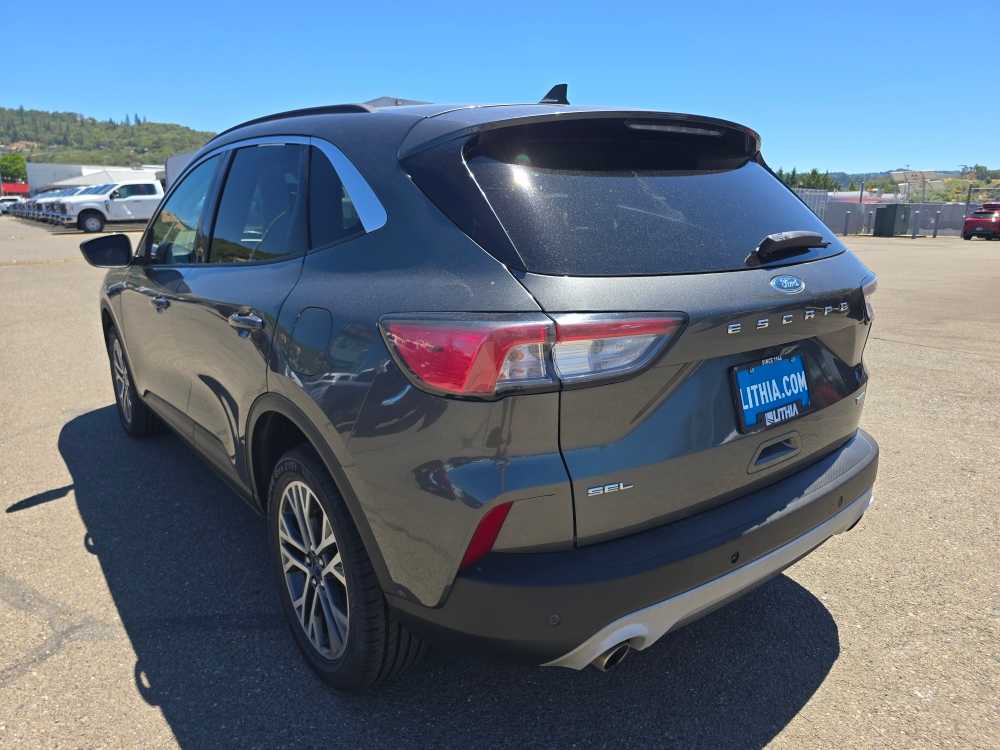 Thumbnail: 2020 Ford Escape - 2
