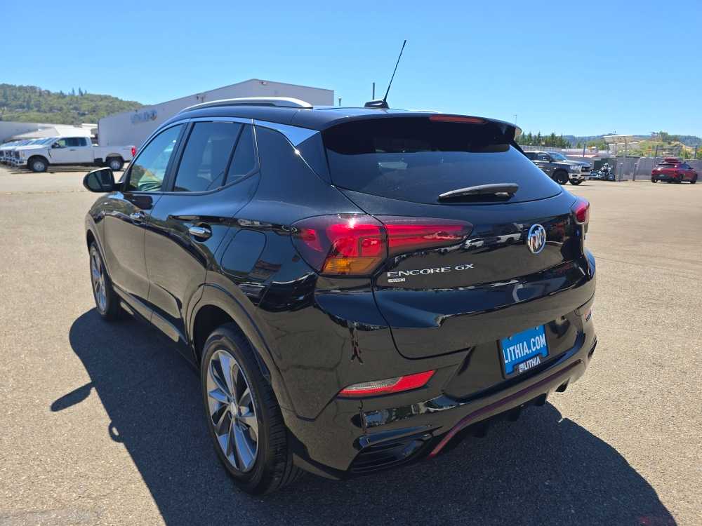 Thumbnail: 2023 Buick Encore GX - 2
