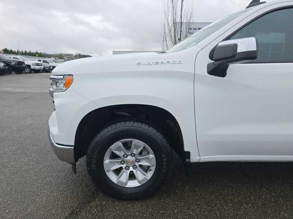 Thumbnail: 2025 Chevrolet Silverado 1500 - 19