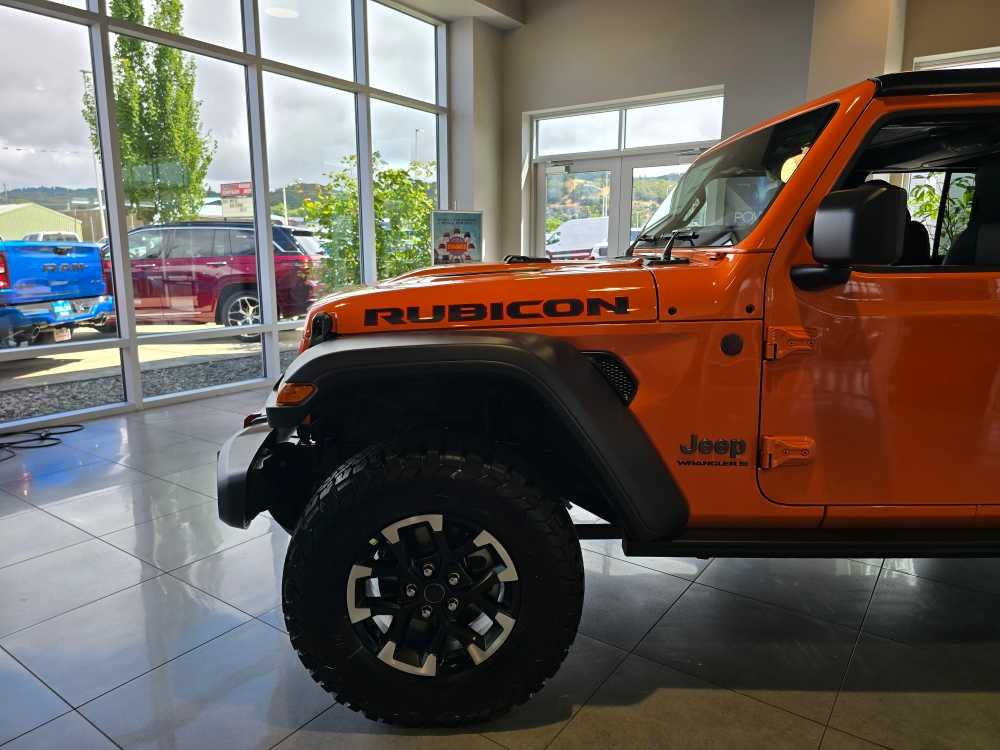 Thumbnail: 2025 Jeep Wrangler - 18