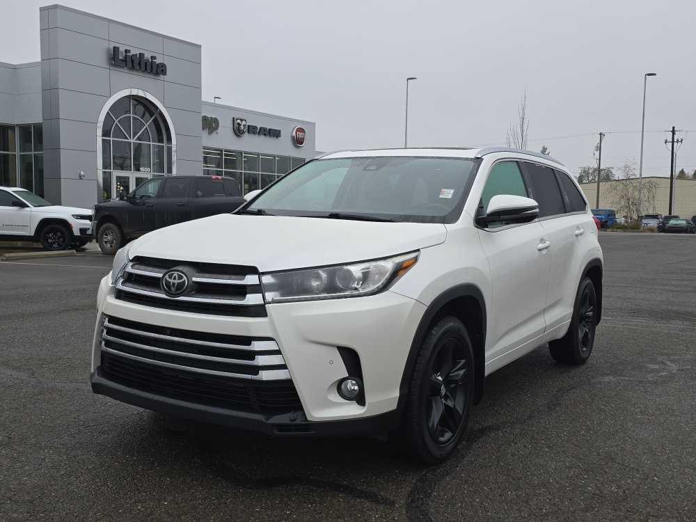 Thumbnail: 2018 Toyota Highlander - 1