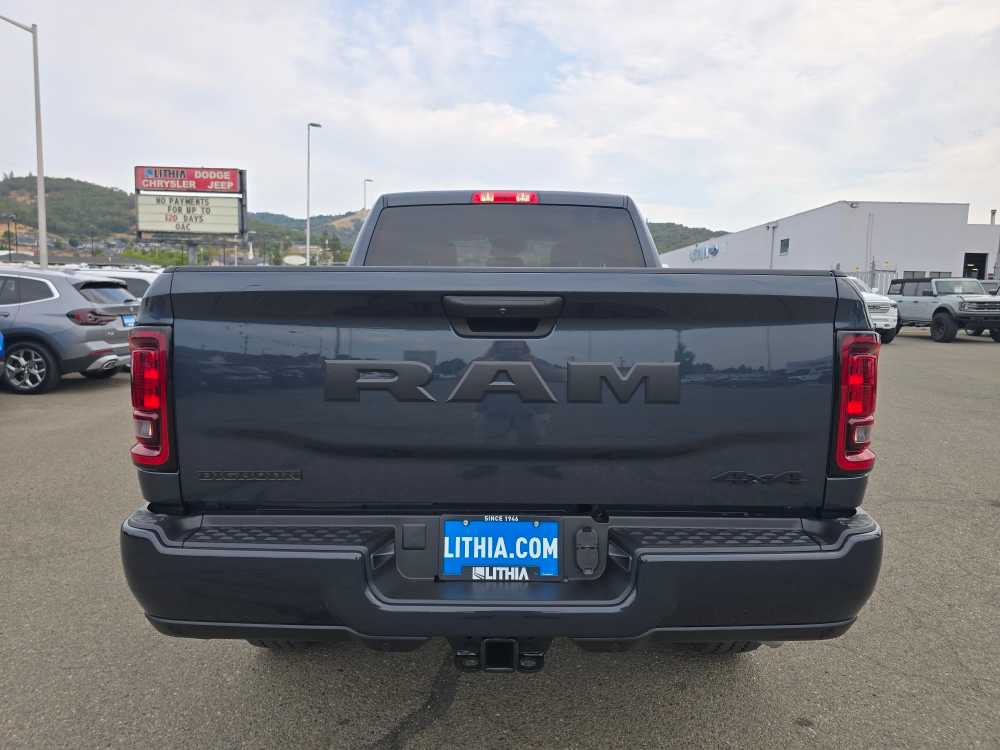 2026 Ram 3500 Big Horn photo 3