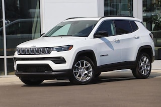 New 2022 Jeep Compass LATITUDE LUX 4X4 Sport Utility For Sale in Roseburg, OR