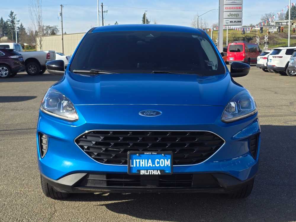 Thumbnail: 2021 Ford Escape - 8