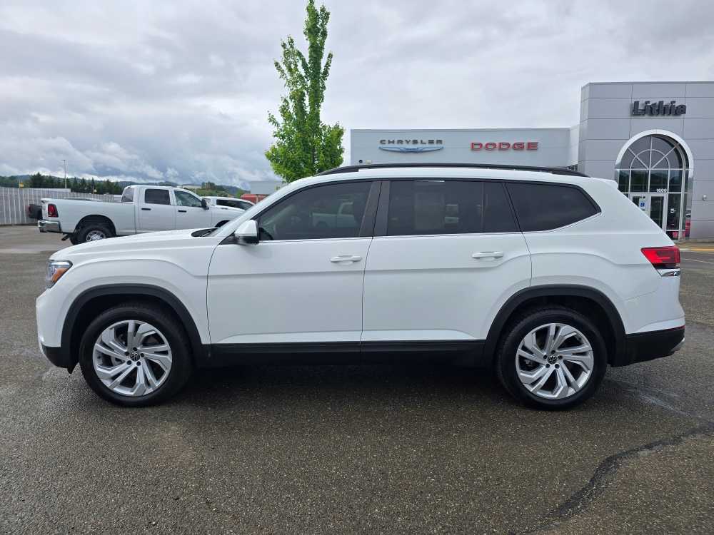 Used 2021 Volkswagen Atlas SE w/Tech with VIN 1V2HR2CA0MC546552 for sale in Roseburg, OR
