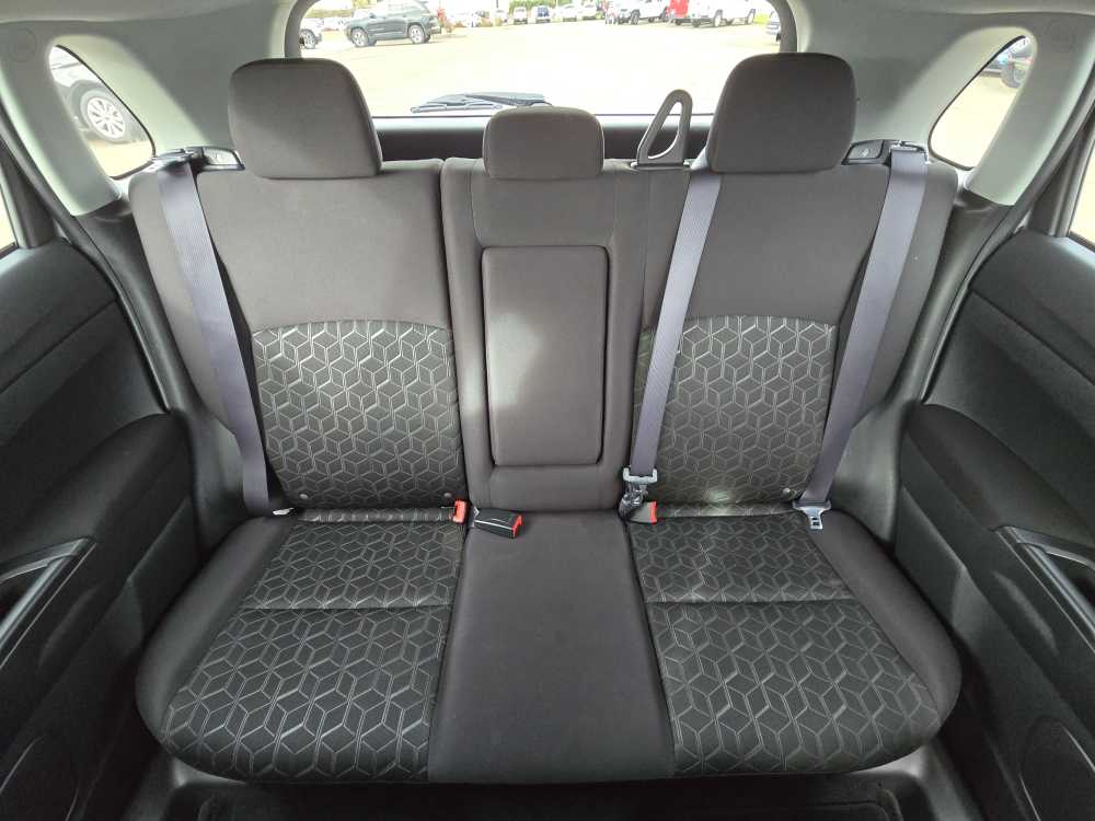 Thumbnail: 2024 Mitsubishi Outlander Sport - 17