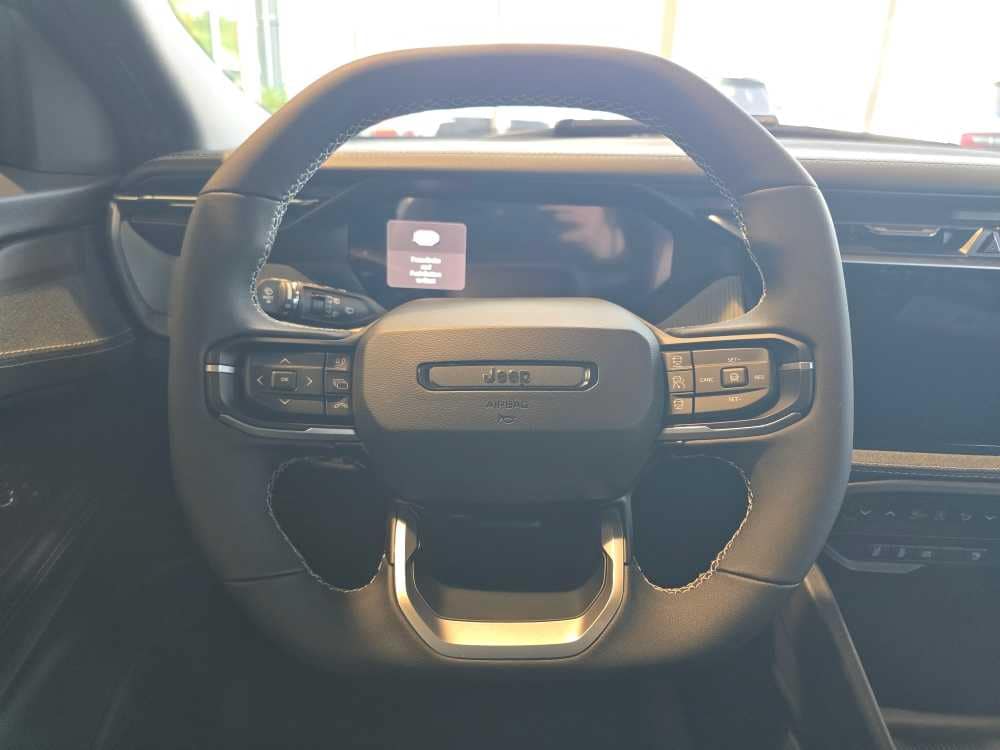 Thumbnail: 2026 Jeep Cherokee - 11