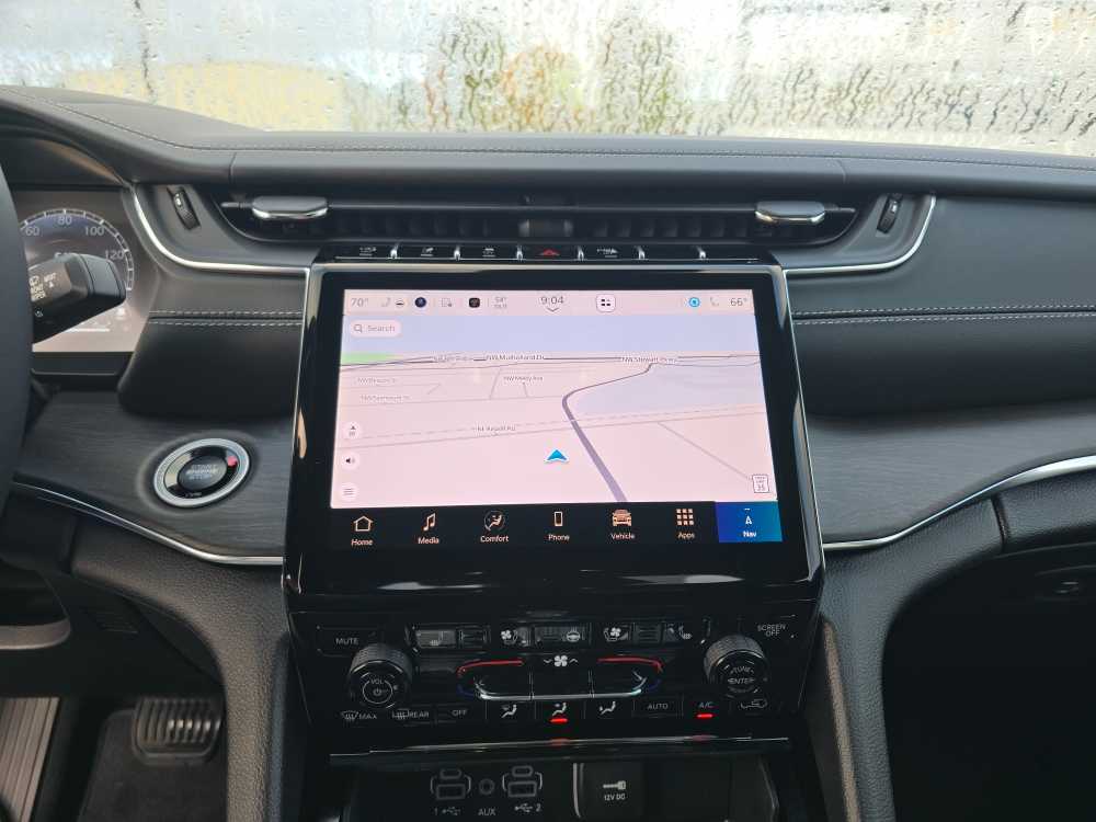 Thumbnail: 2025 Jeep Grand Cherokee - 12