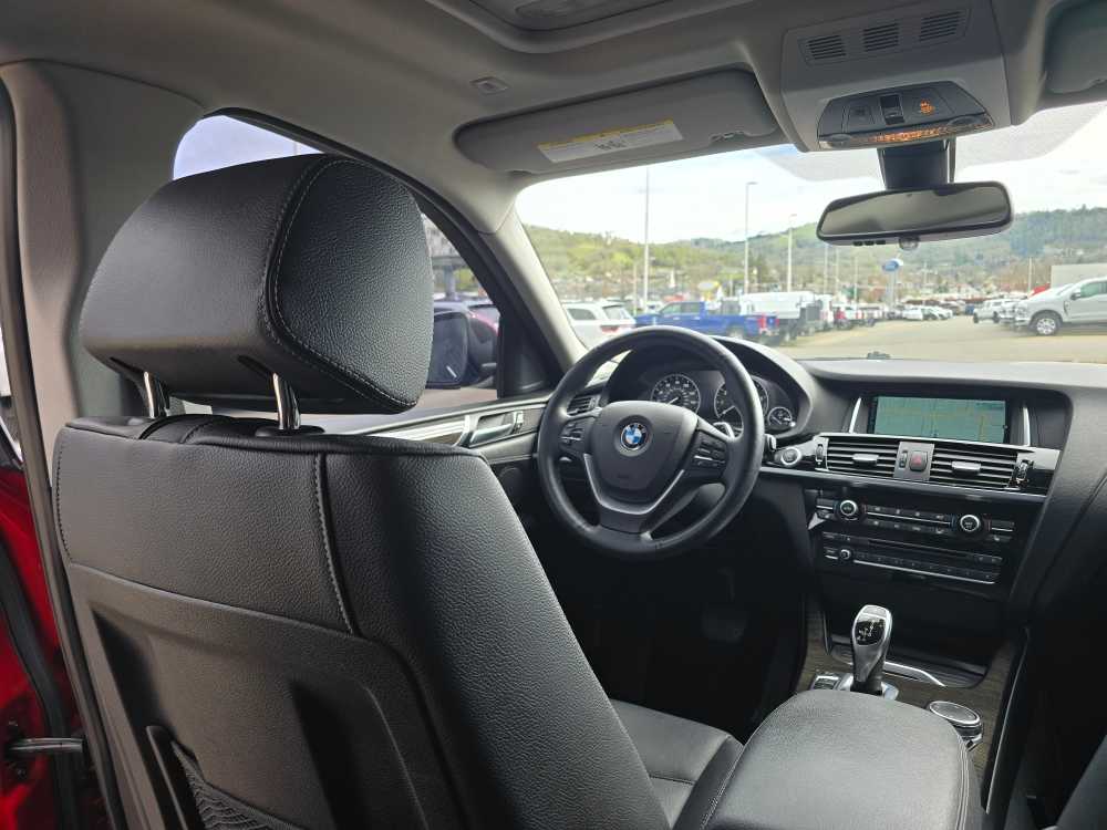 Thumbnail: 2016 BMW X4 - 10