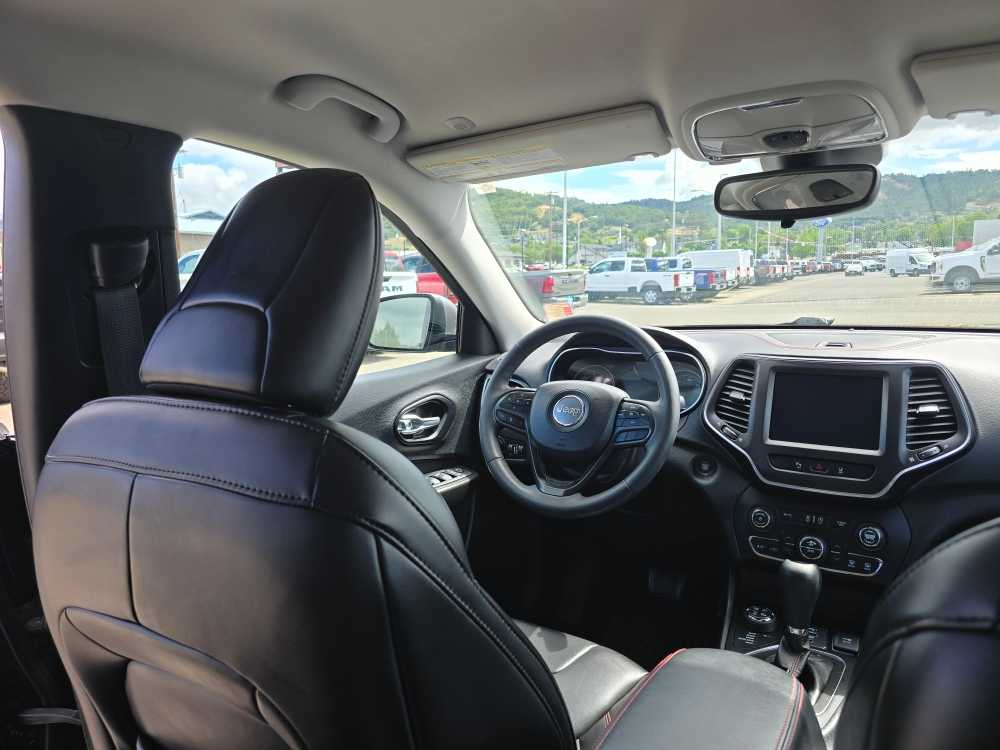 Thumbnail: 2021 Jeep Cherokee - 9