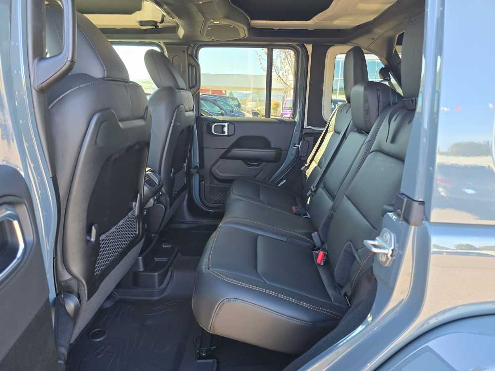 Thumbnail: 2026 Jeep Wrangler - 16