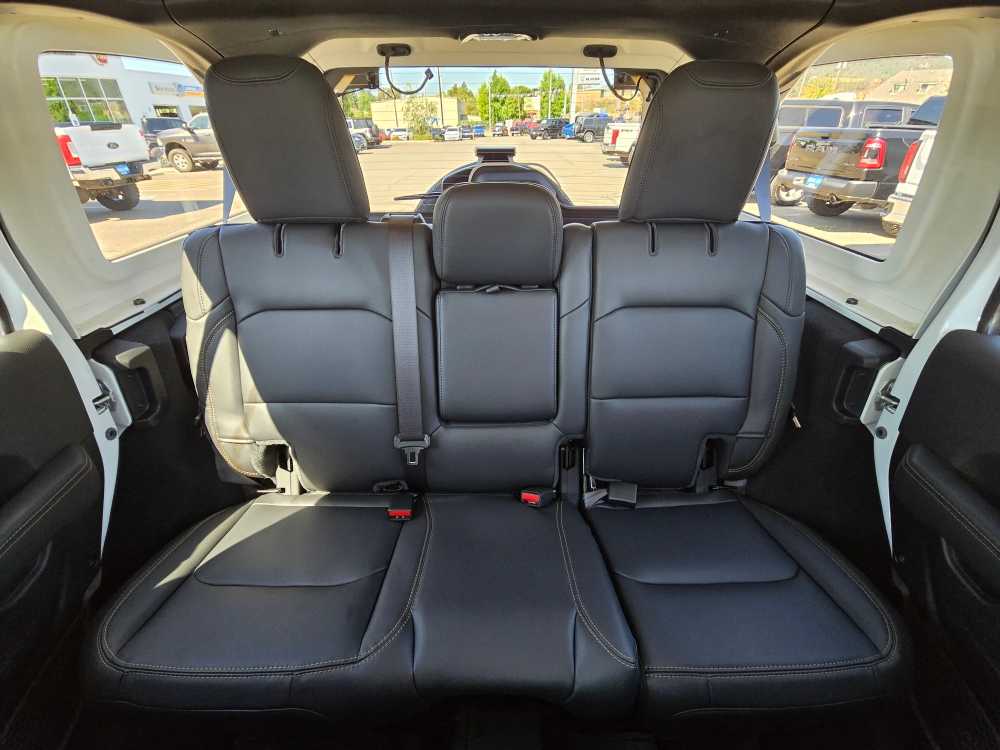 Thumbnail: 2025 Jeep Wrangler - 17