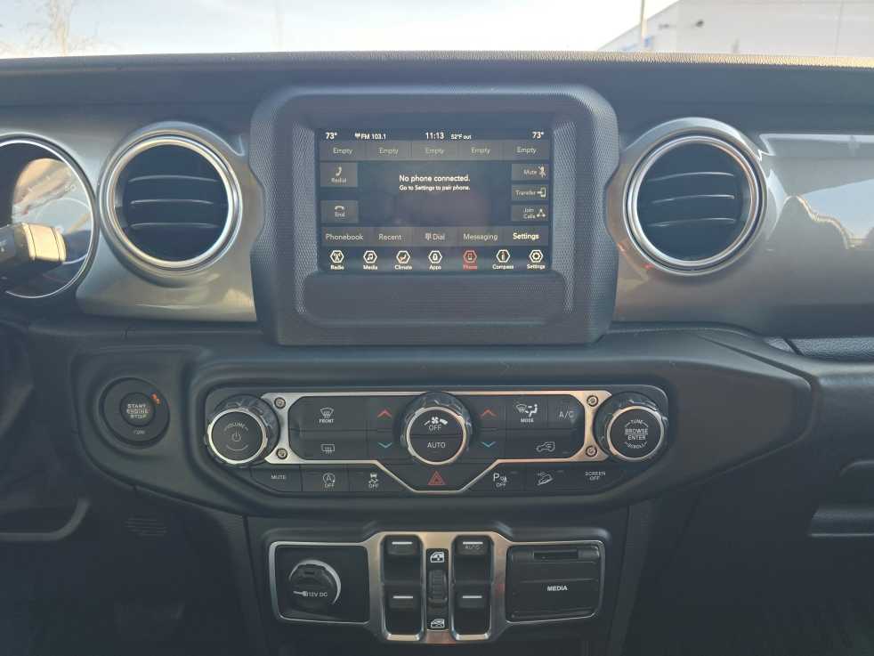 Thumbnail: 2019 Jeep Wrangler - 12