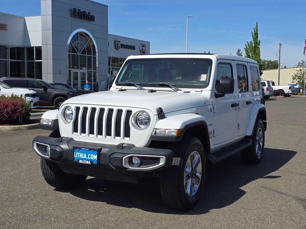 2022 Jeep Wrangler Sahara's photo