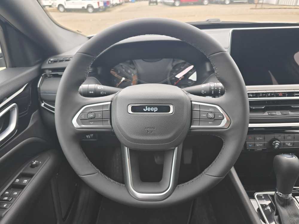 Thumbnail: 2026 Jeep Compass - 11