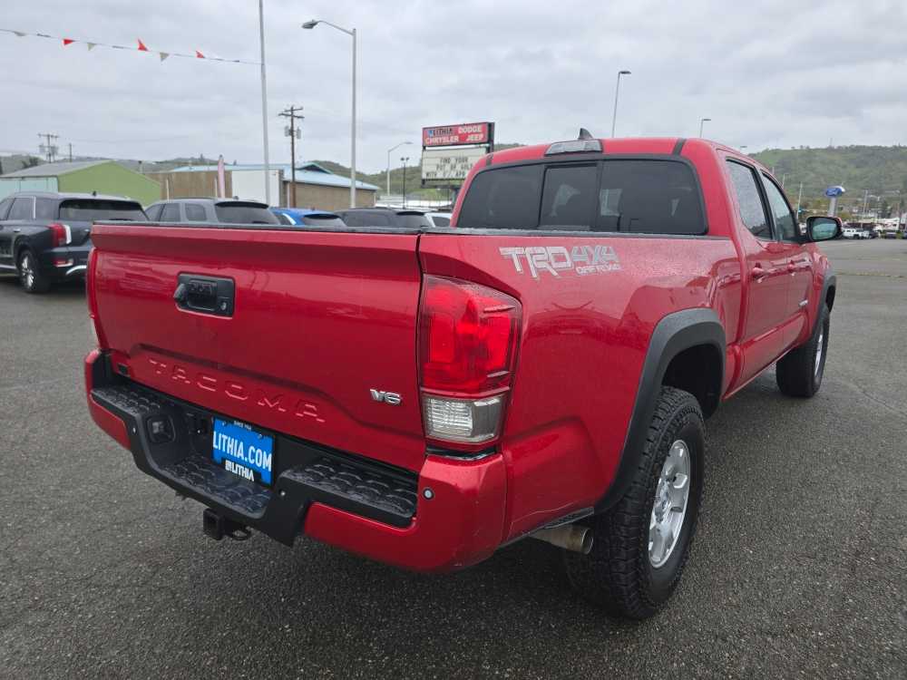 Thumbnail: 2016 Toyota Tacoma - 5