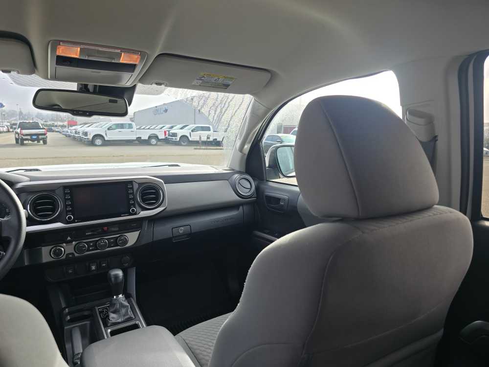 Thumbnail: 2022 Toyota Tacoma - 14