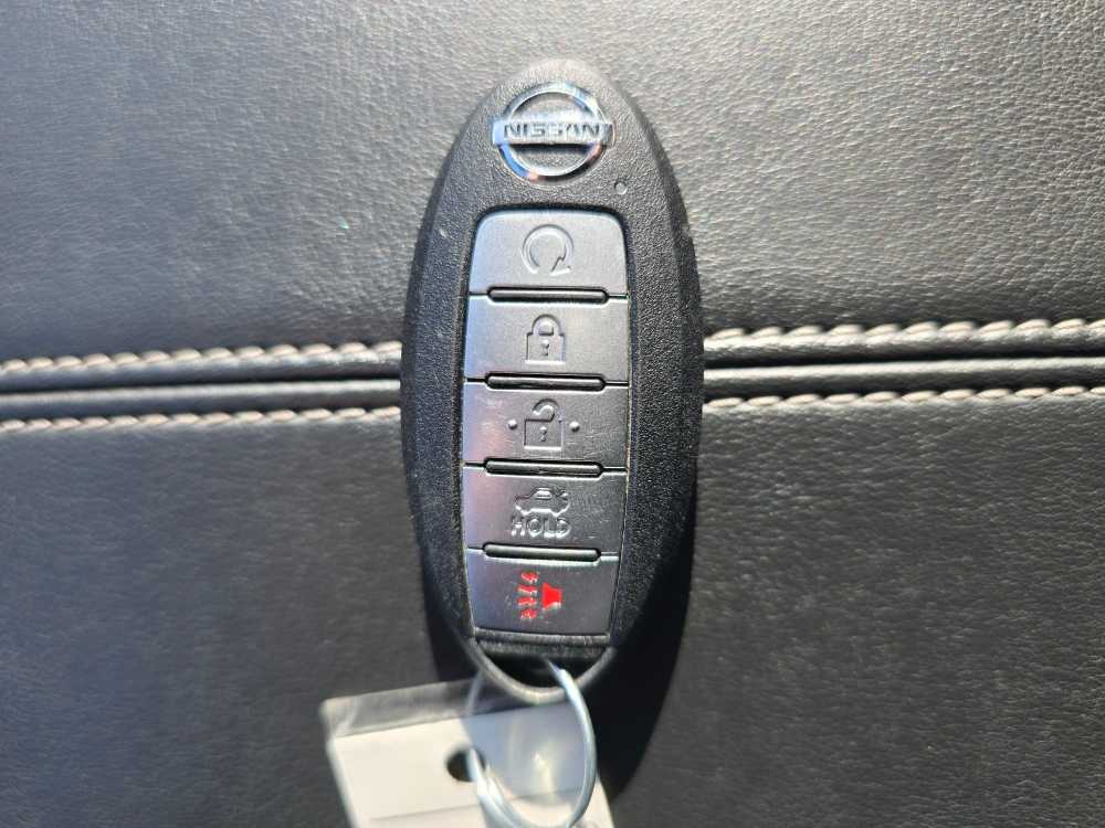 Thumbnail: 2020 Nissan Altima - 21