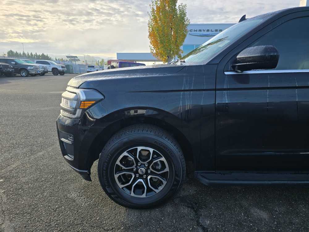 Thumbnail: 2024 Ford Expedition MAX - 19