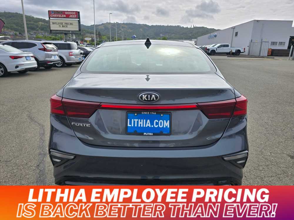 2021 Kia Forte LXS photo 4