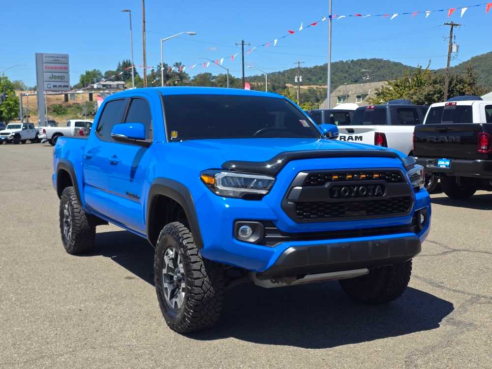 Thumbnail: 2020 Toyota Tacoma - 6