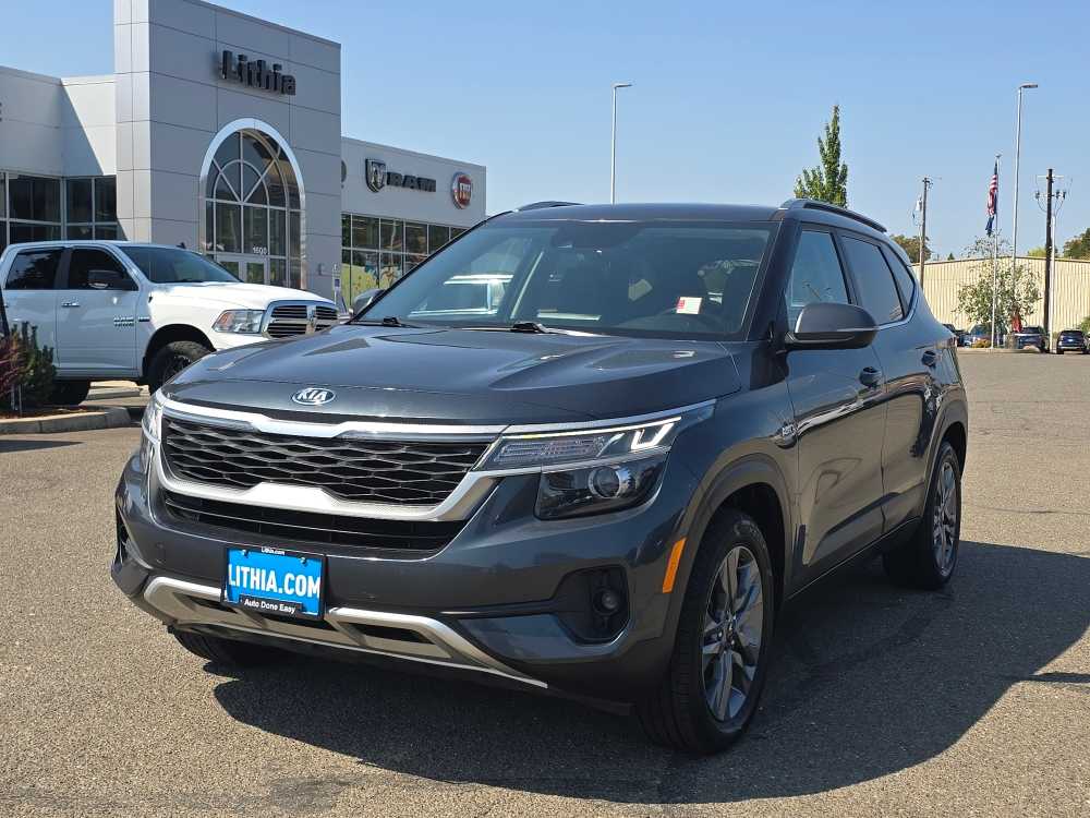 Used 2021 Kia Seltos S with VIN KNDEUCAA6M7082493 for sale in Roseburg, OR