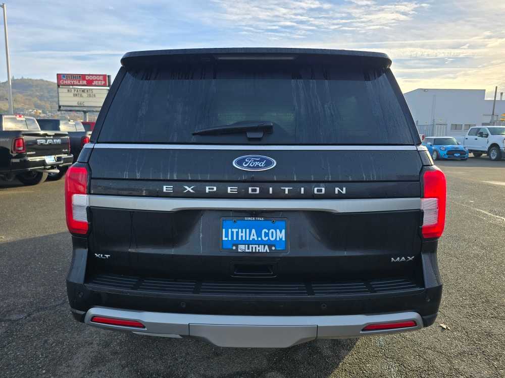 Thumbnail: 2024 Ford Expedition MAX - 4