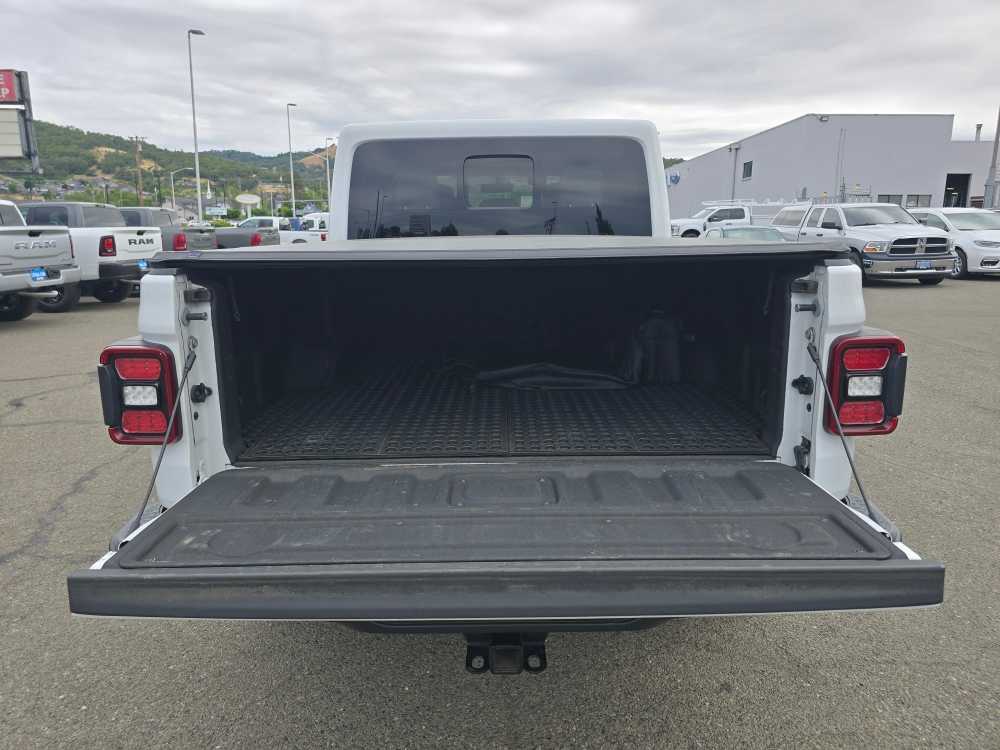 Thumbnail: 2020 Jeep Gladiator - 18