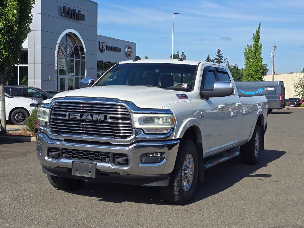 2019 RAM 3500 Laramie 4X4 Crew Cab LWB's photo