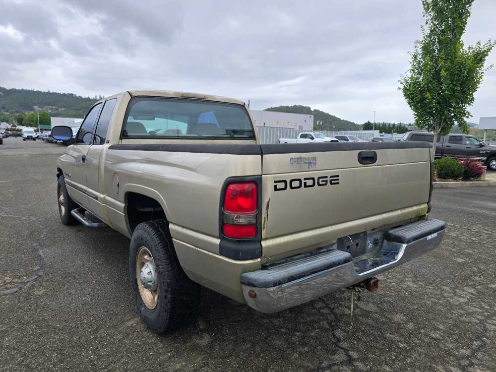 Thumbnail: 2002 Dodge Ram 2500 - 2