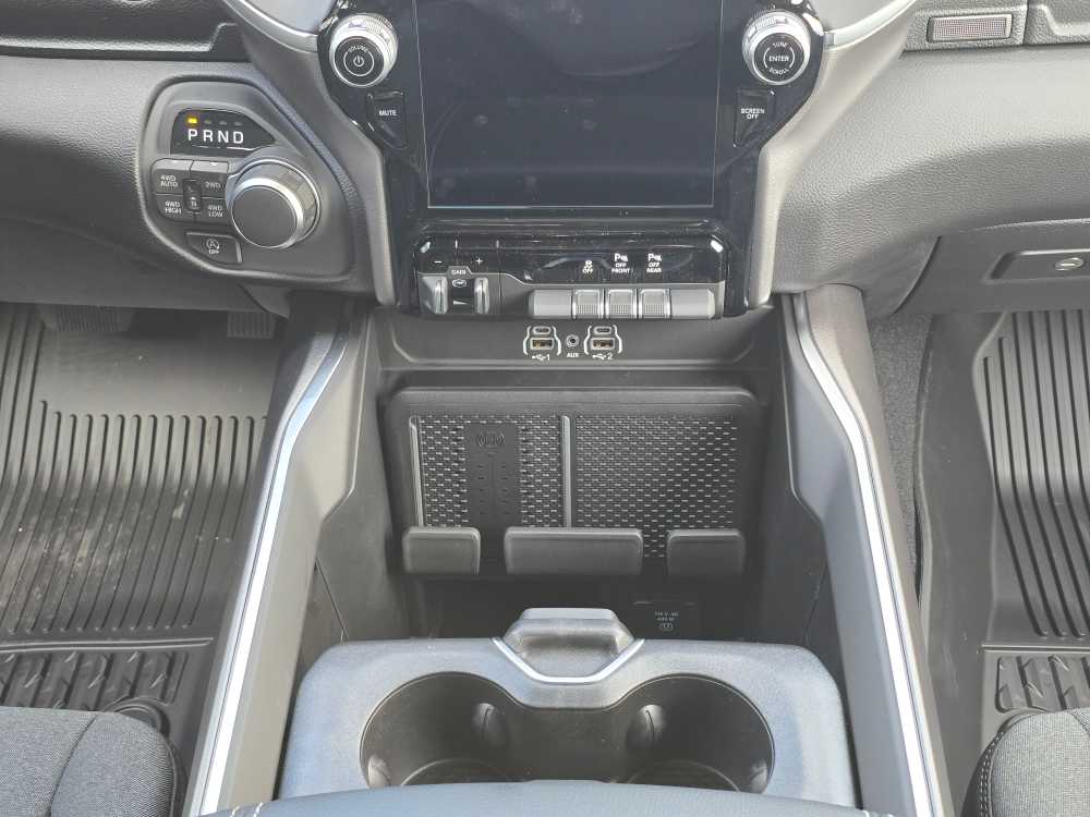 Thumbnail: 2026 RAM 1500 - 13