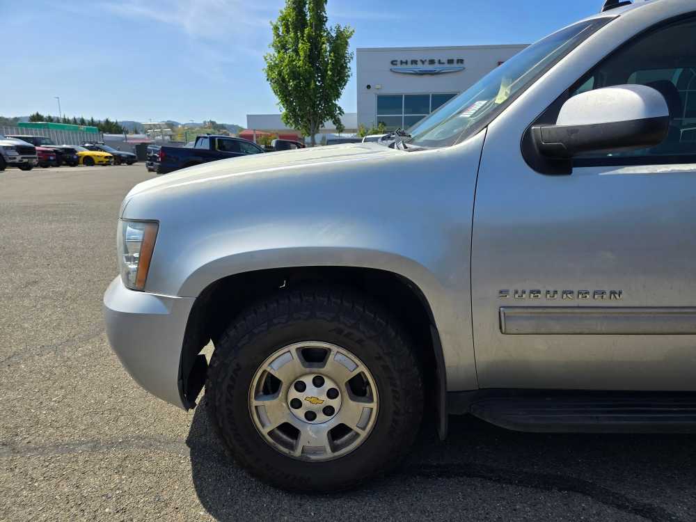 2012 Chevrolet Suburban 1500 LT 6