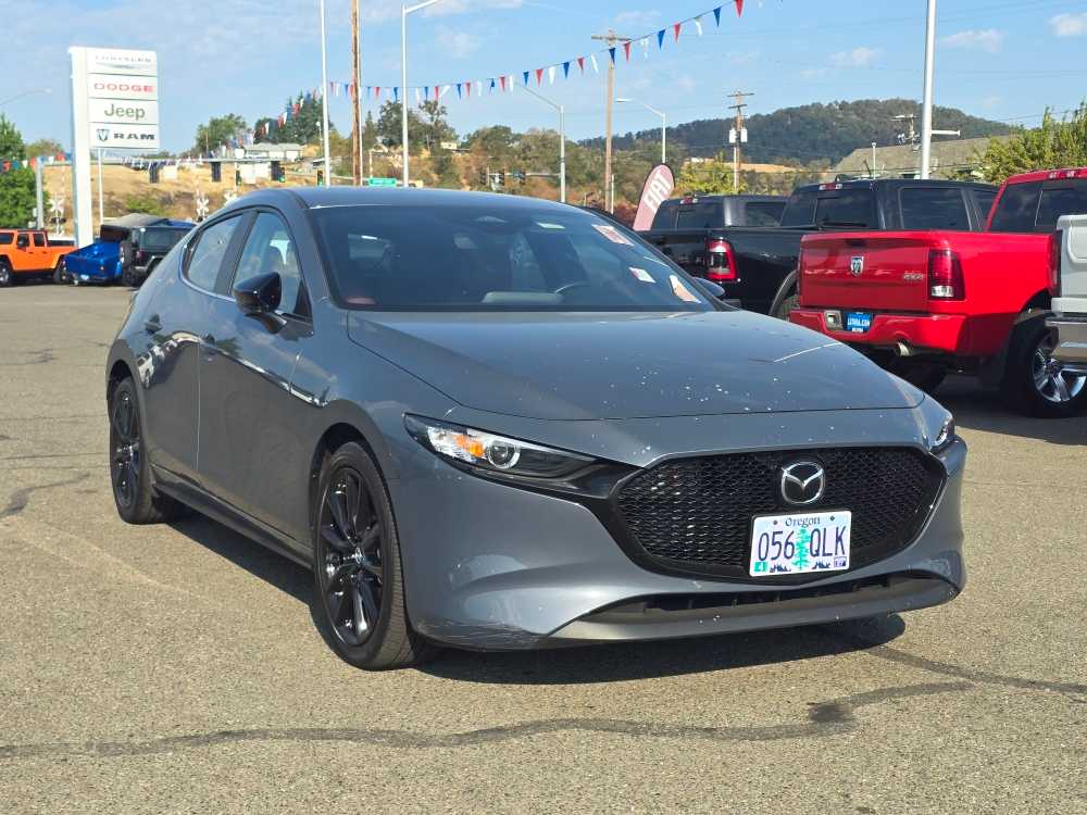 2024 Mazda Mazda3 2.5 s Carbon Hatchback photo 4