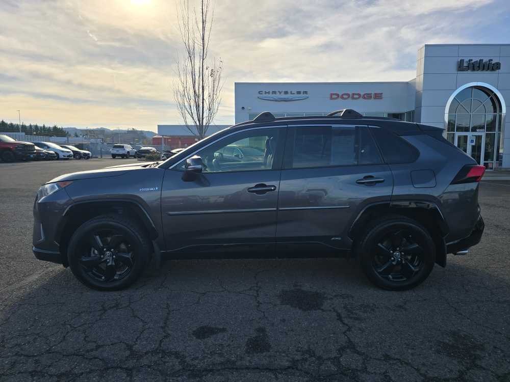 Thumbnail: 2019 Toyota RAV4 - 2