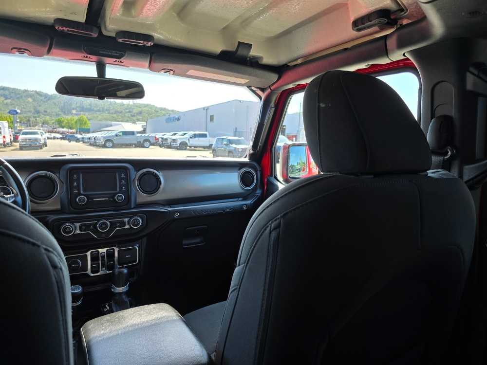 2020 Jeep Wrangler Unlimited Sport 14