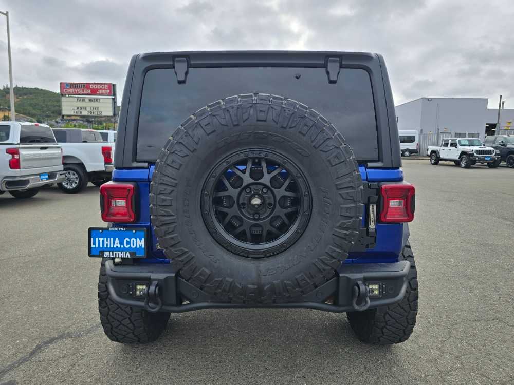 Thumbnail: 2020 Jeep Wrangler - 4