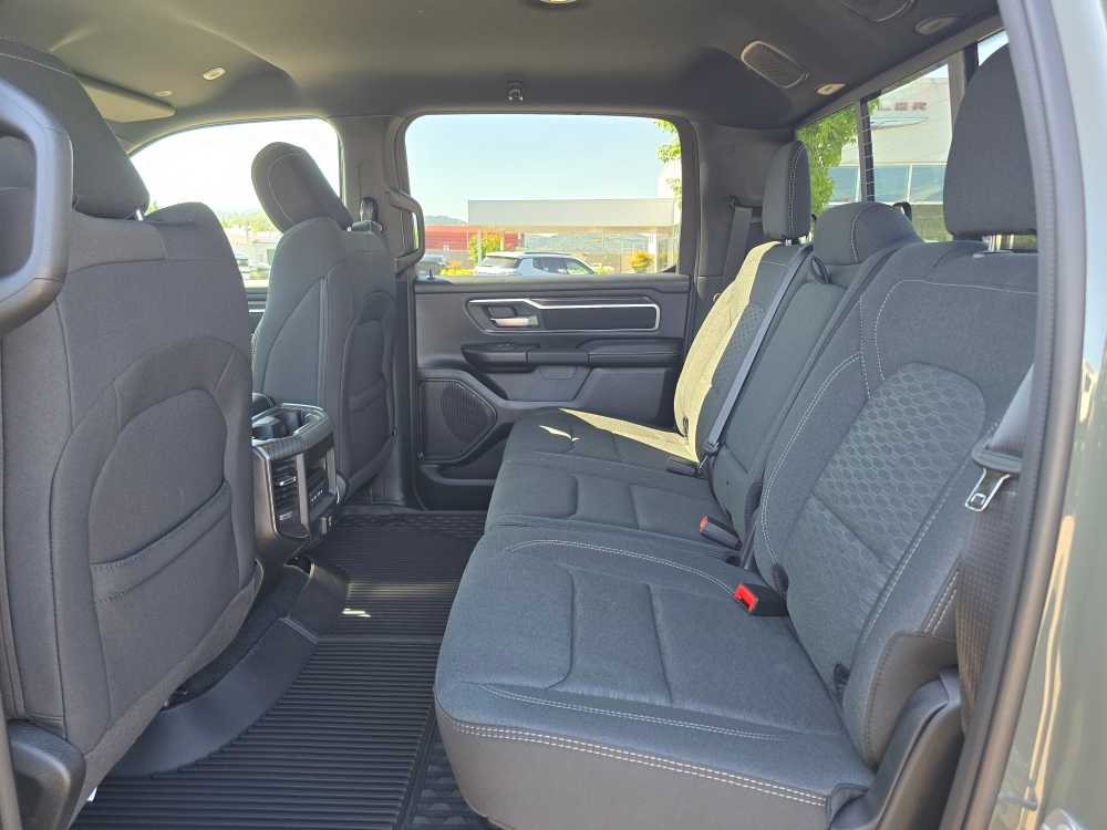 Thumbnail: 2026 RAM 1500 - 16