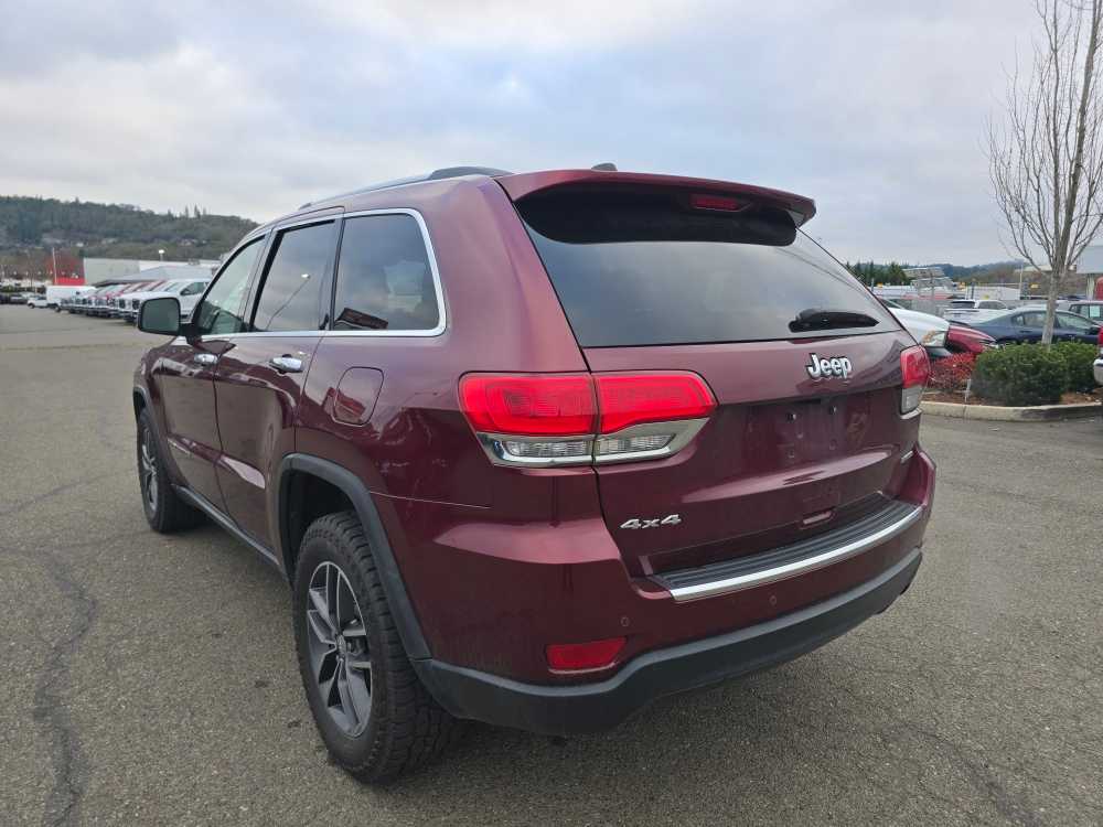2017 Jeep Grand Cherokee Limited photo 2