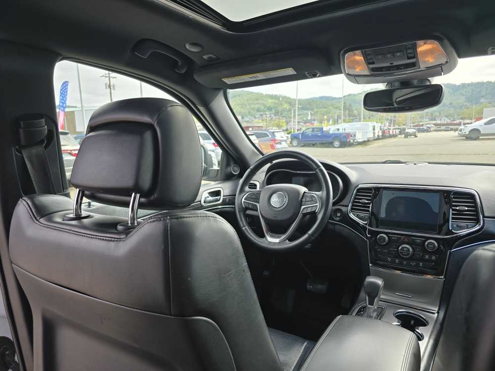 Thumbnail: 2019 Jeep Grand Cherokee - 10